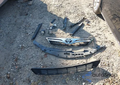 2012 Toyota Camry Xle z USA, uszkodzony, nr VIN 4T4BF1FK0CR234739